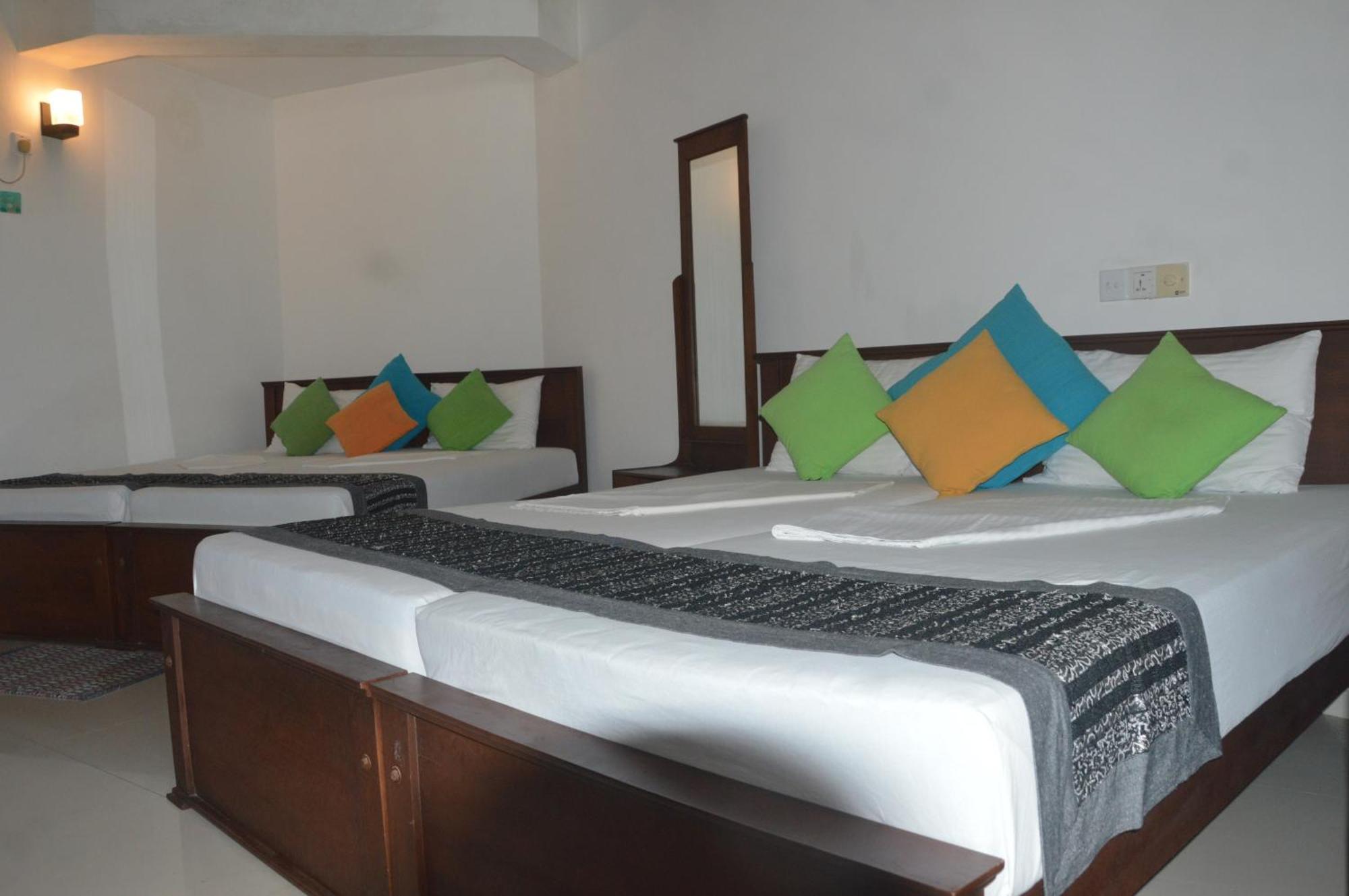 Hotel Weligama Bay View Exterior foto