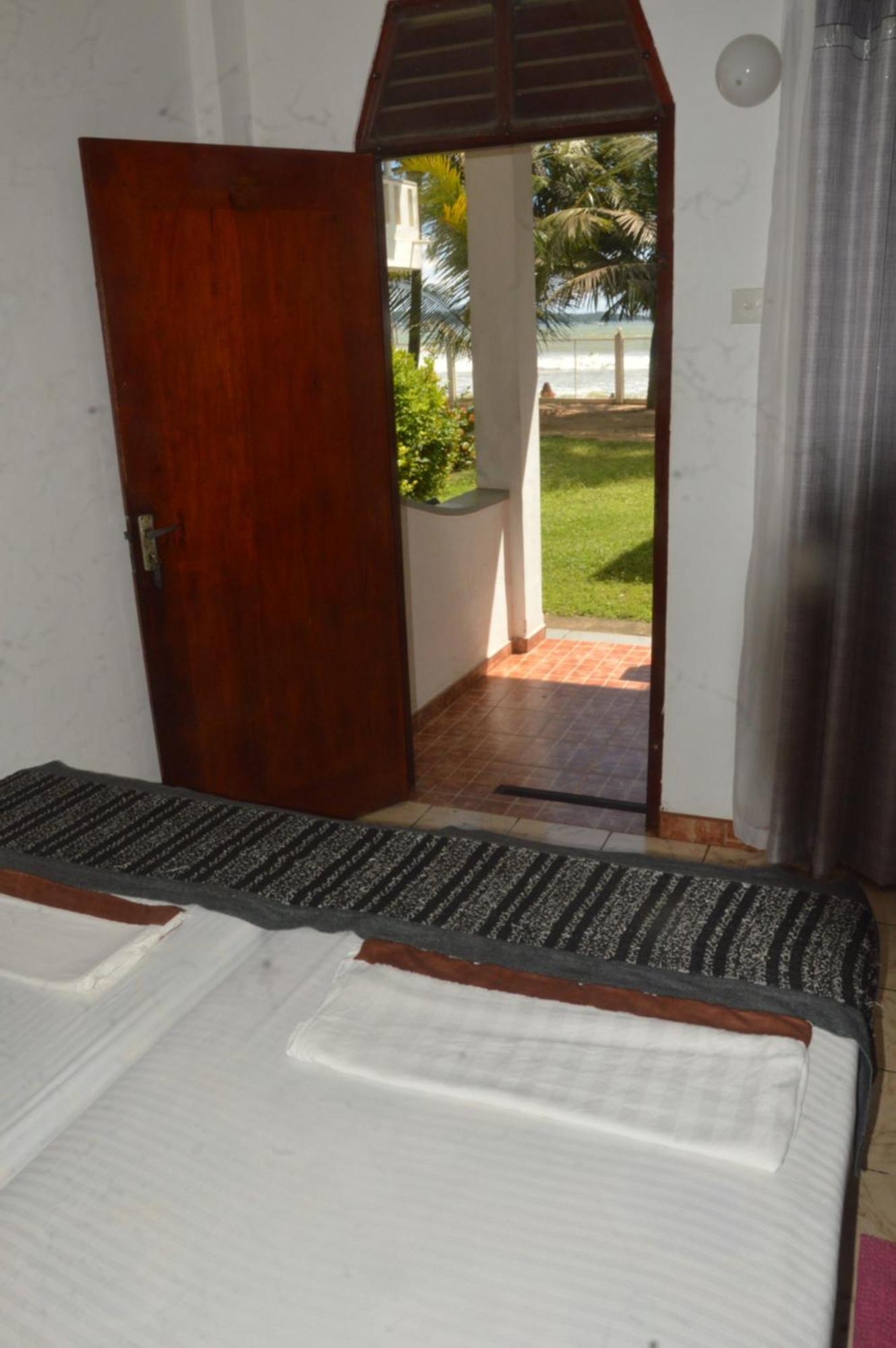 Hotel Weligama Bay View Exterior foto